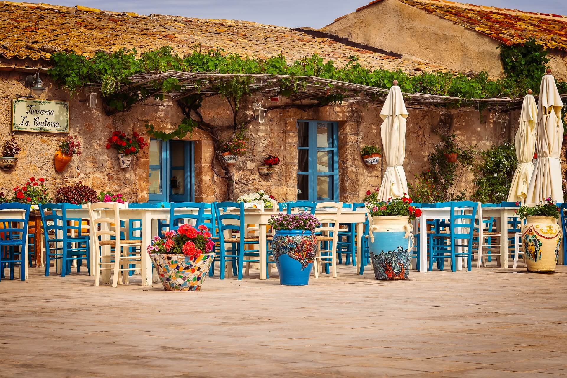 Handy Sicily - private tours and limo chauffeur in Sicily - 7 day itinerary - marzamemi